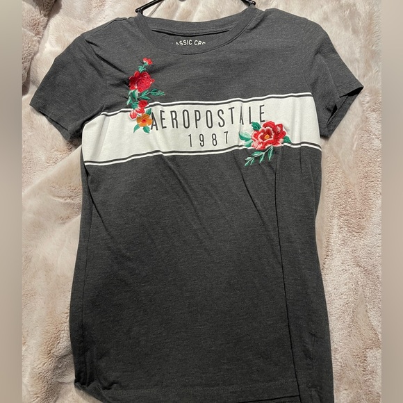 Aéropostale tee - Picture 1 of 1